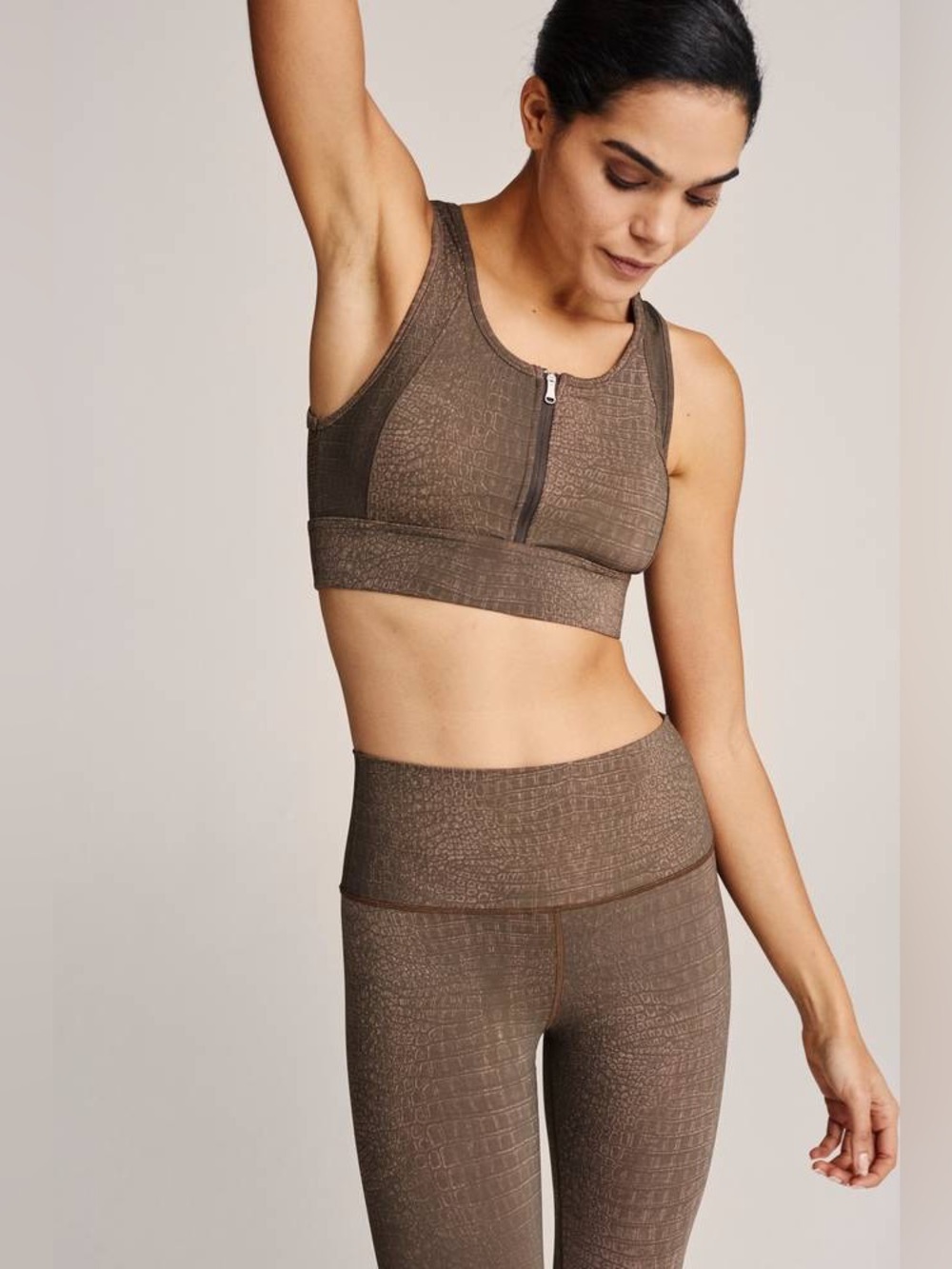Varley Fay Sports Bra in Brown Alligator Size Large